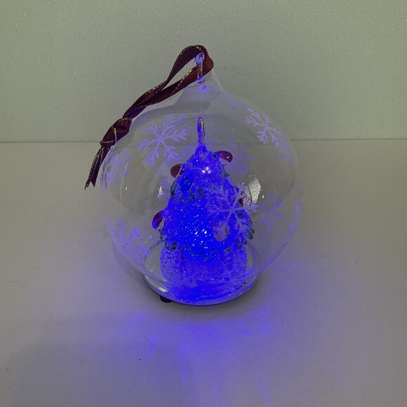 Spun Glass Christmas Tree in Globe Light Up Ornament 6" Clear NEW - Picture 2 of 8